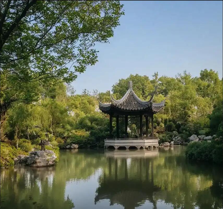 顺德迷茫餐饮有限公司